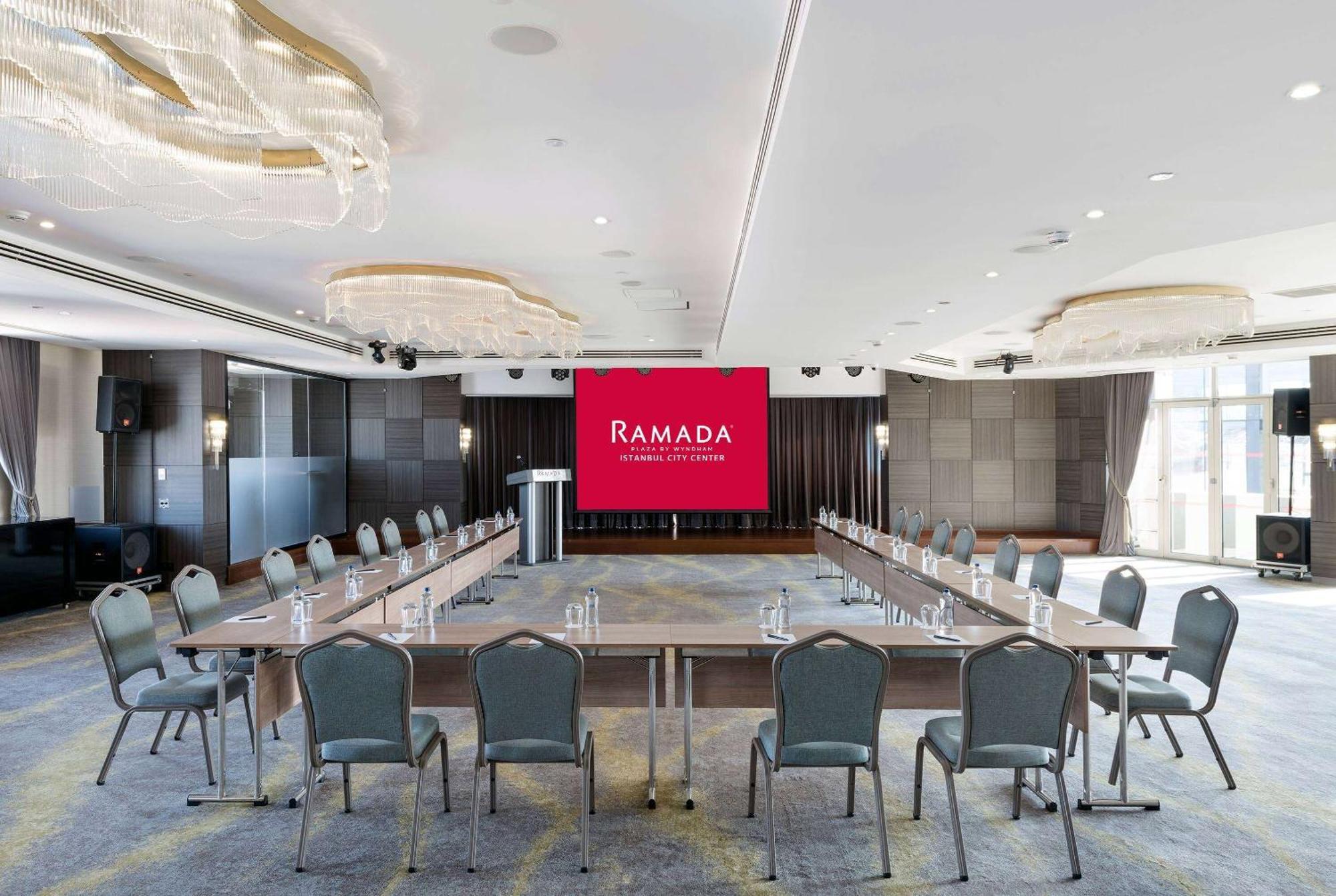 Ramada Plaza By Wyndham Istanbul City Center (Adults Only) Exterior foto Meeting room