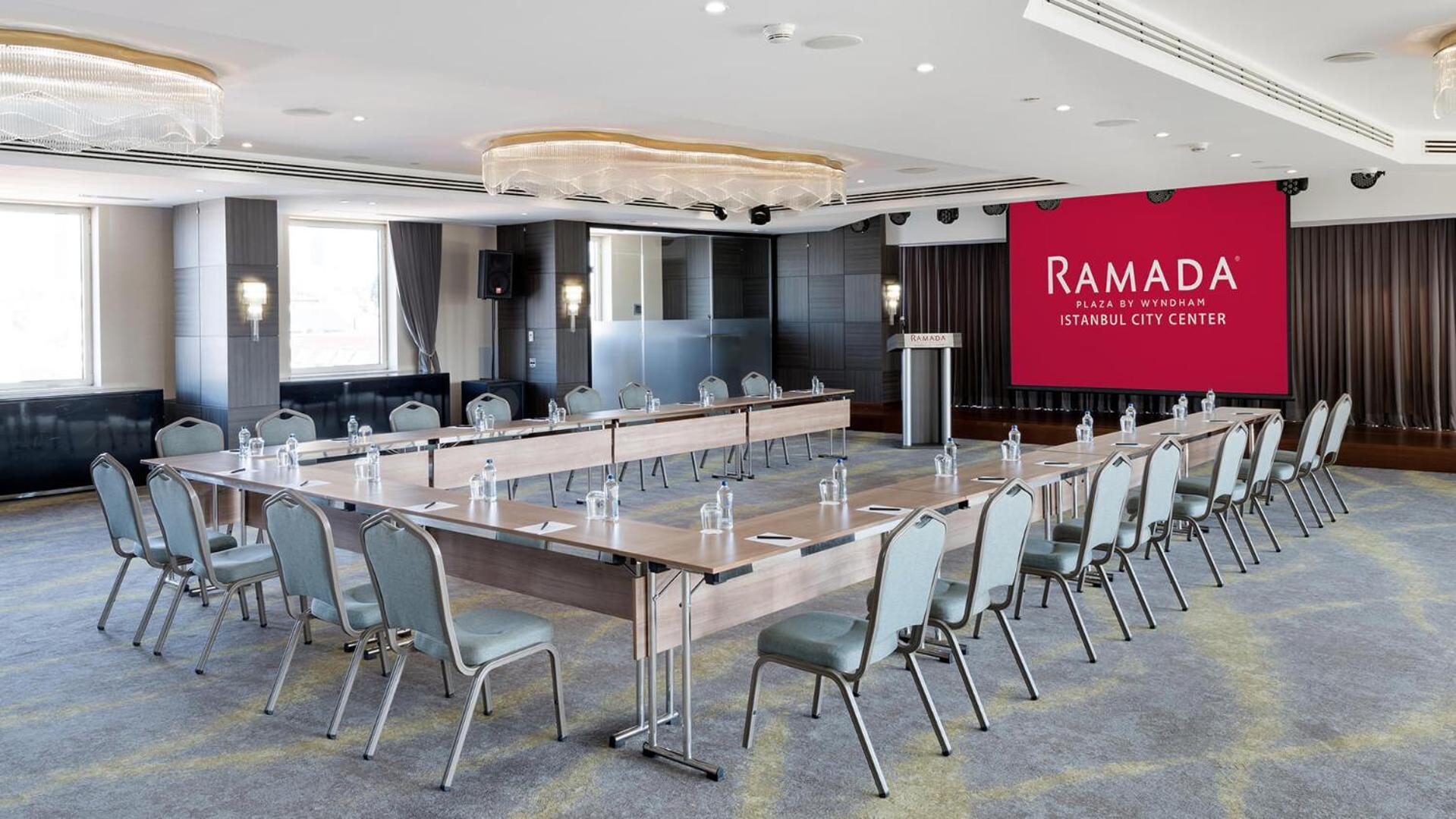 Ramada Plaza By Wyndham Istanbul City Center (Adults Only) Exterior foto Meeting room