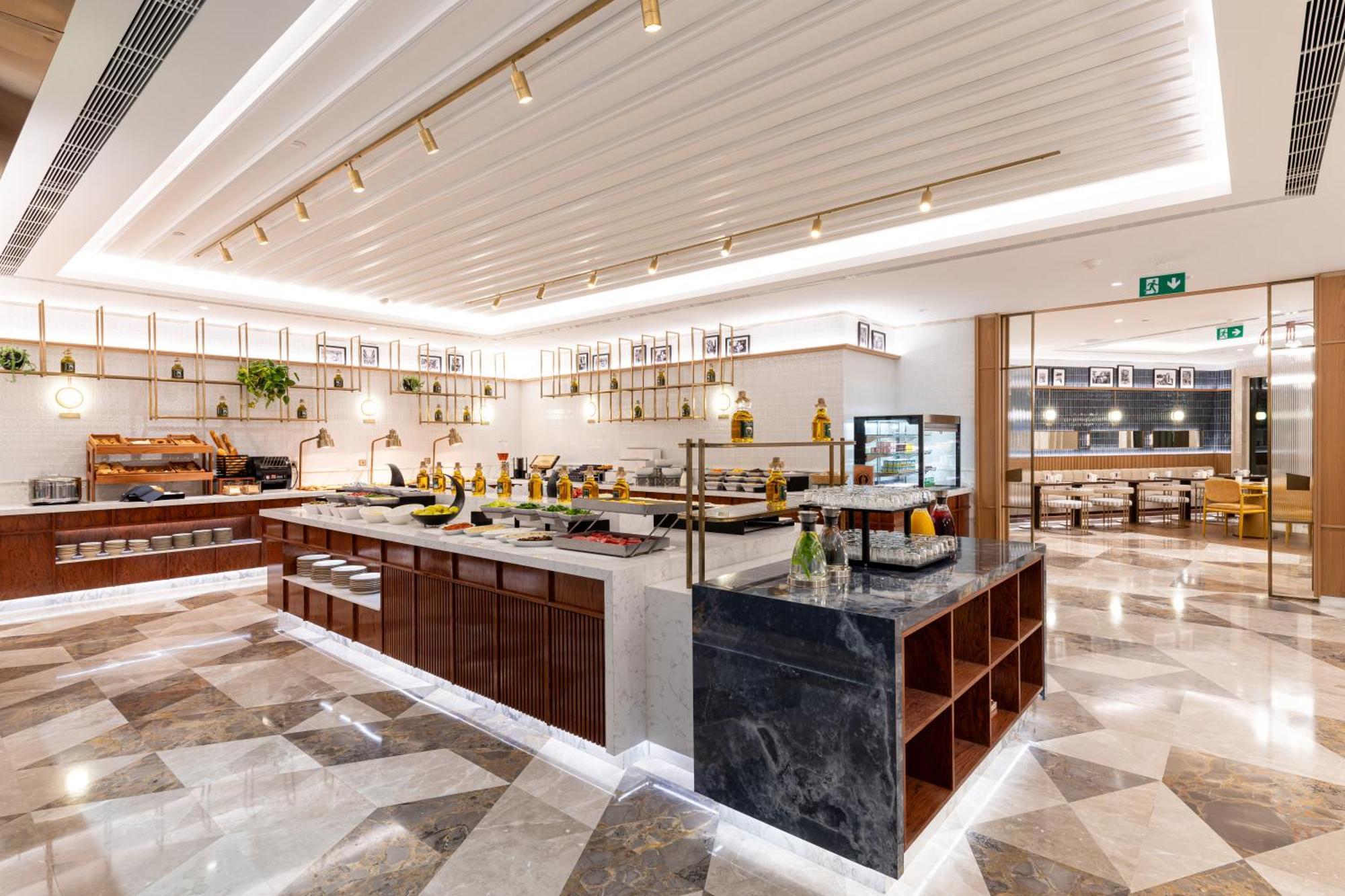 Ramada Plaza By Wyndham Istanbul City Center (Adults Only) Exterior foto