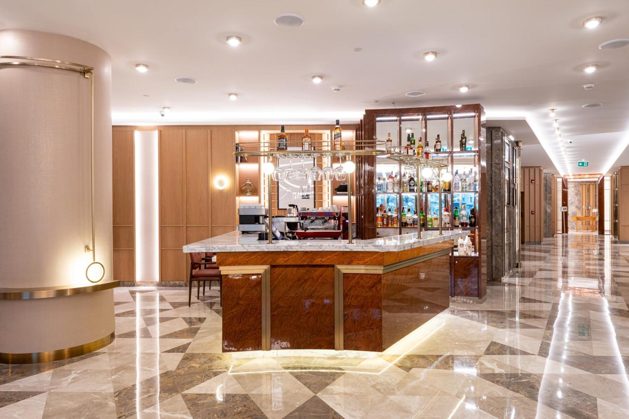Ramada Plaza By Wyndham Istanbul City Center (Adults Only) Exterior foto