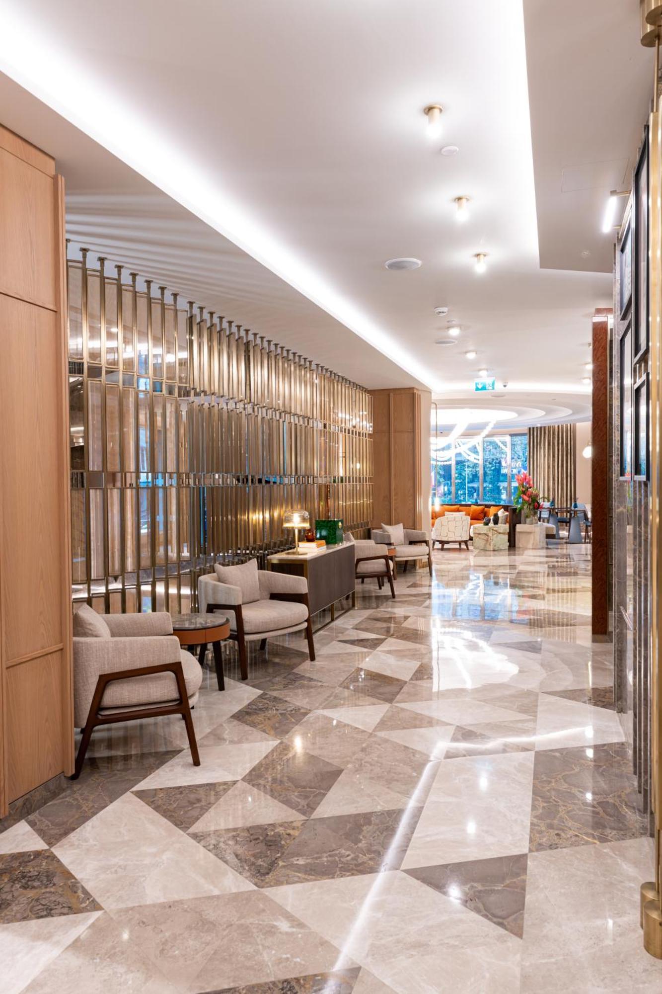 Ramada Plaza By Wyndham Istanbul City Center (Adults Only) Exterior foto